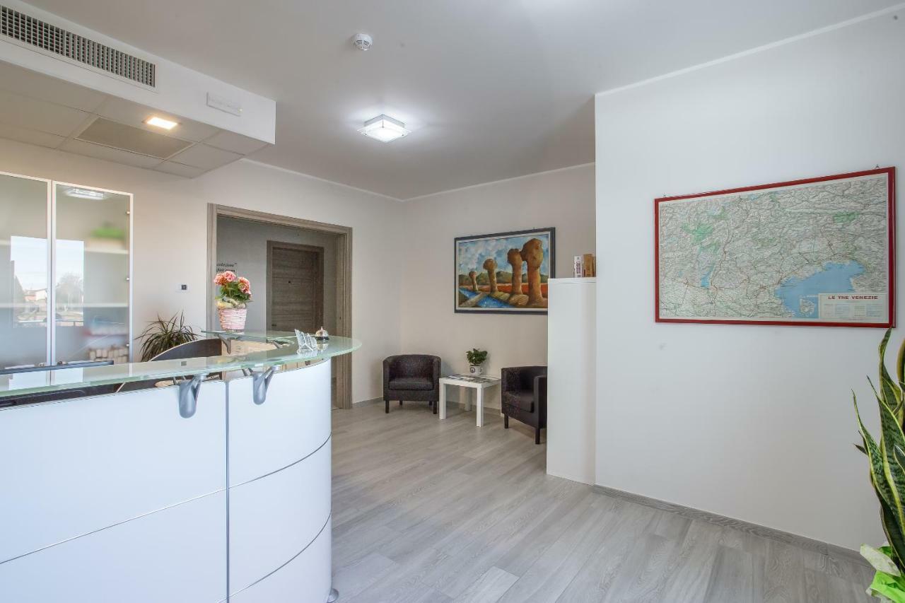 Country House Campofiore Pontelongo Bagian luar foto
